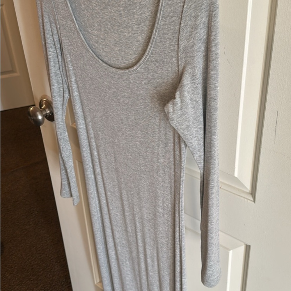 Elegant Gray Maxi Dress